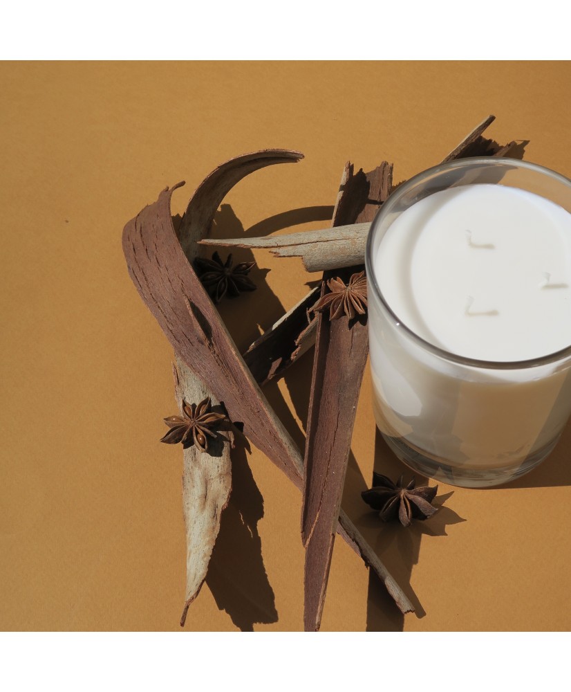 BOUGIE PARFUMÉE BOIS DE CÈDRE ELOUANE Bougies parfumées BOUGIE PARFUMÉE BOIS DE CÈDRE ELOUANE Bougies parfumées