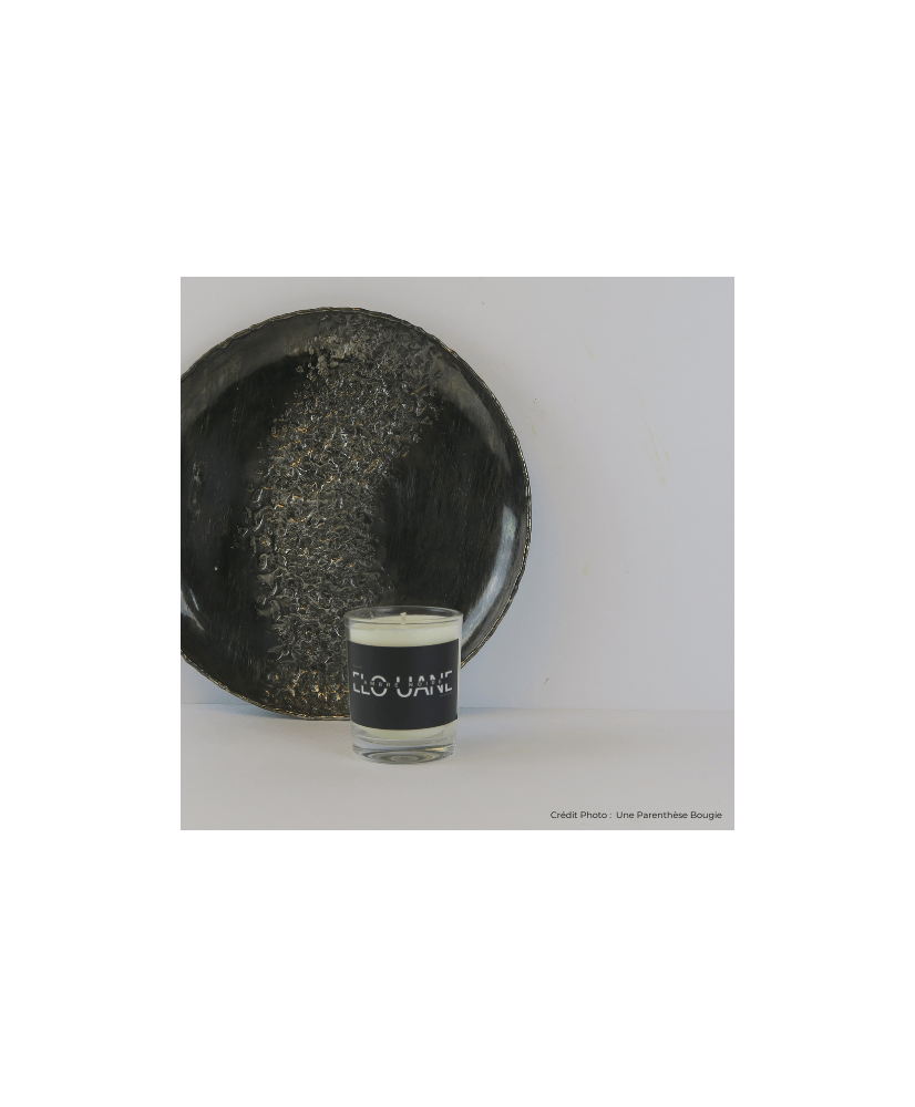 Bougie parfumée Ambre Noire (petit format)