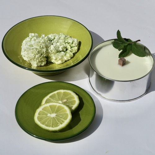 instagram-11 Le grand retour de la saison des bougies d'extérieur! Faites le plein dés maintenant pour toutes vos soirées en terrasse! 

 #bougieartisanale #bougienaturelle #deconature #fabricationfrancaise #cirevegetale #madeinfrance #bougievegetale #uneparenthesebougie #elouane #bonheursimple #bougiedecorative #cocooningmoment #hortensia #citronvert #menthe #basilic #fraicheur #soireeenterrasse #decorationexterieur #jardin #terrasse #bougiedexterieur #paimpol #cotesdarmor #beauxjours #barbecue #antimoustique #plaisirsimple #entreamis #enfamille